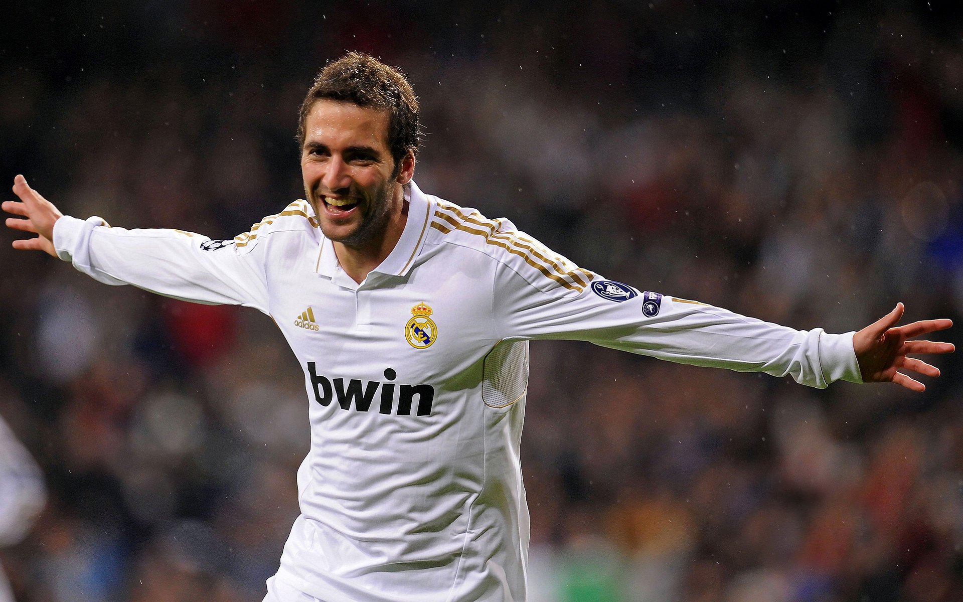 开云体育2026-戈麦斯关键时刻站出来，西班牙火力压制喀麦隆